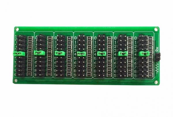 E-shop Programovateľná rezistorová doska 1R - 9999999R Step 1R 1% 1/2 Watt